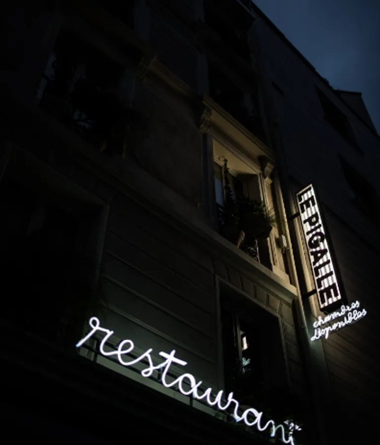 Le Pigalle Theme Box 01 City