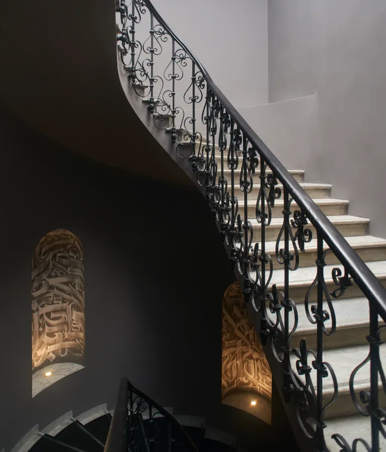 Chapter Roma Theme Box 02 History