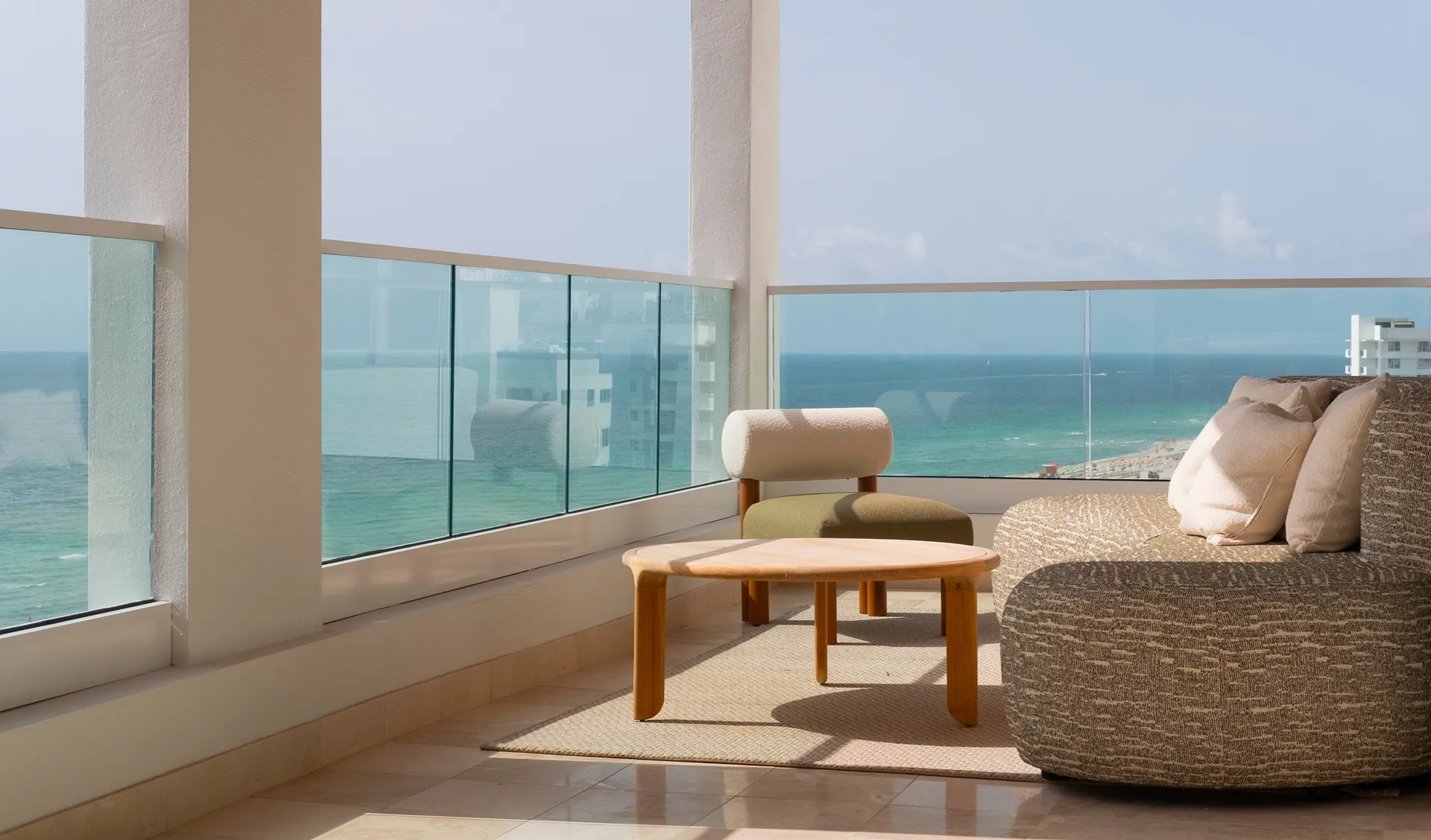 S Shelborne By Proper Miami Beach Usa