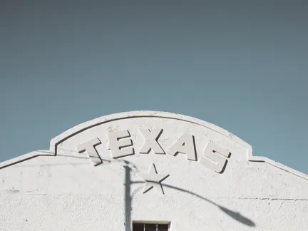 02 Further Marfa Pamela Left