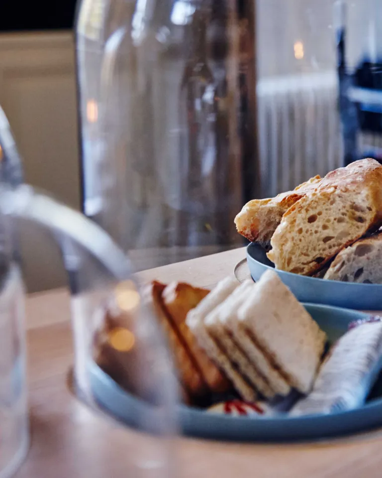 Chateau De La Resle Theme Box 3 02