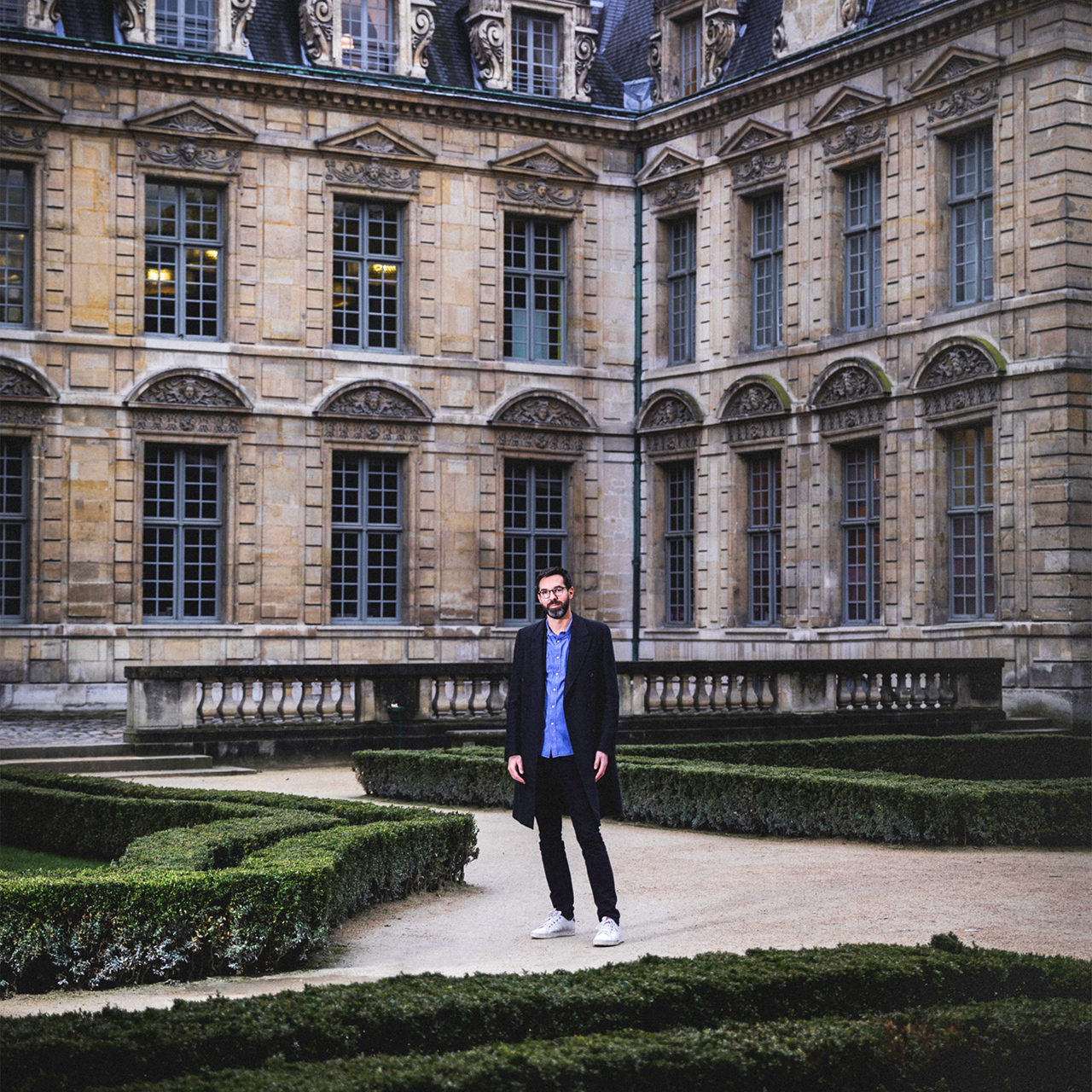 Paris Hotel Boutique Journal: Vuitton or Goyard?