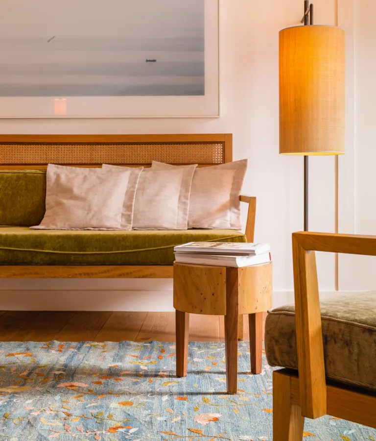 Louis Hotel Interior Design (1)