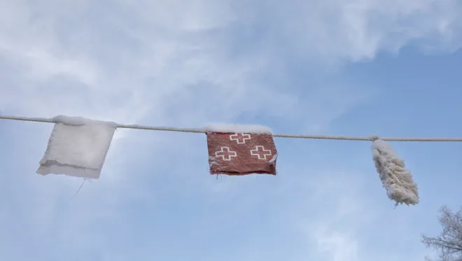 03 MBO Cervo Mountain Resort Terrace Flags